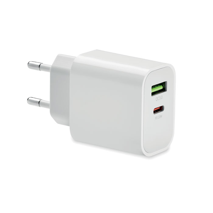 mo6879-06.jpg USB punjač